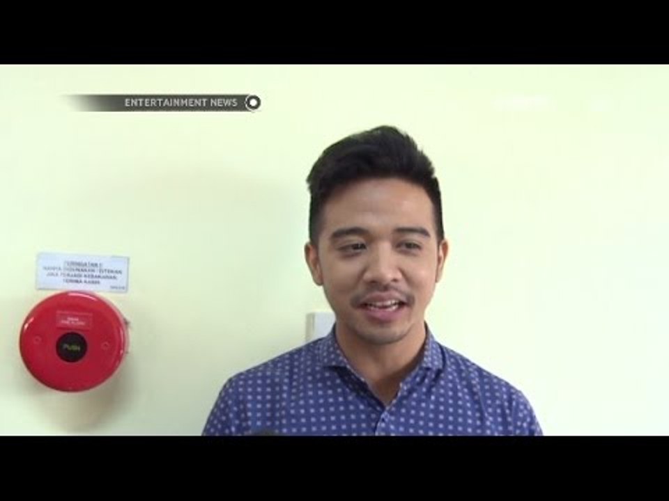 Robby Geisha melamar sang kekasih dengan acara sederhana