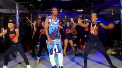 Floby Démo DANSE UN PEU