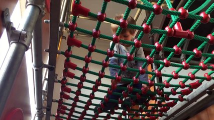 Happy Meal en McDonalds con Juguete de La Pelicula LOS PITUFOS La Aldea Escondida