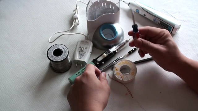 Braun Oral-B Triumph Professional Care 9000 Electric Toothbrush Battery Replacement