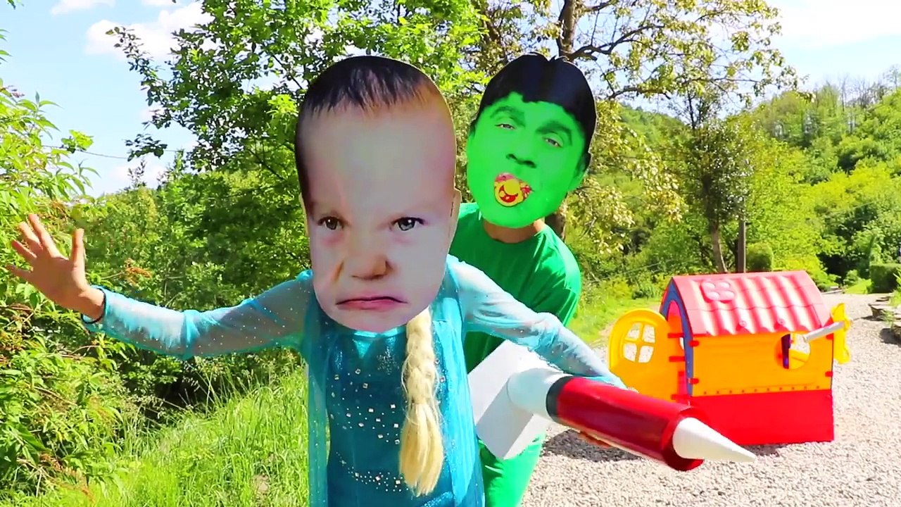 Crying Baby Hulk Frozen Elsa Quarrel McDonalds HAPPY MEAL! Joker goes in Jail w/ Spiderman Fun IRL