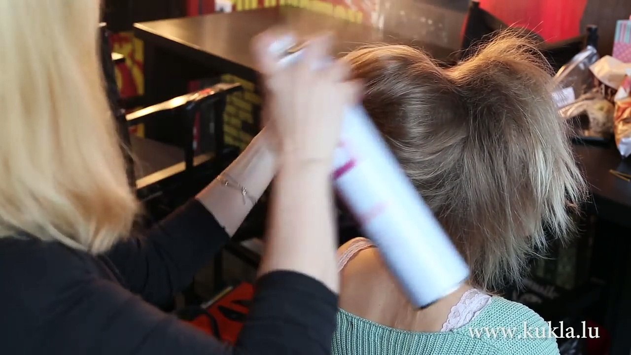 Прическа для коротких волос в Бохо стиле на основе валика/ Bun hairstyle updo for shot hair