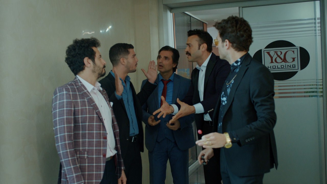 Klavye Delikanlıları 4. Bölüm Ortalık Karışıyor