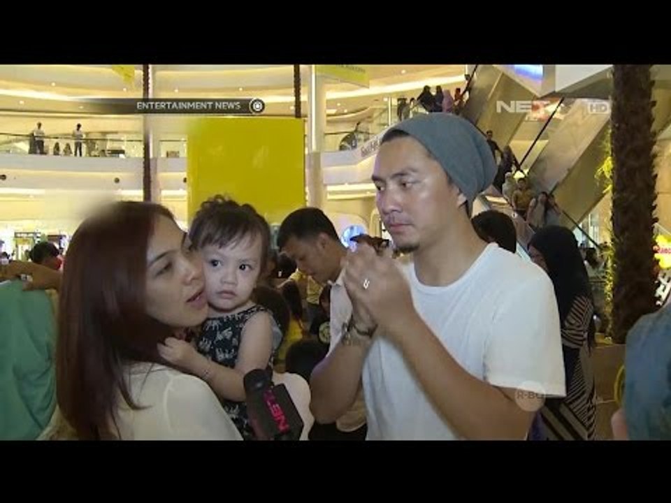 Cara Unik Para Selebriti Melihat Pertumbuhan Buah Hatinya