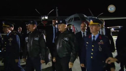 Başbakan Yıldırım, Çiğli 2. Ana Jet Üssü'nü Ziyaret Etti