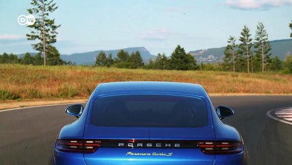 Porsche Panamera turbo S e-Hybrid: sporty e-mobility | DW English
