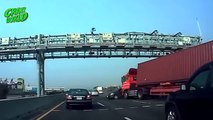 Unbelievable Stupid Drivers Retarded Driving Skills Dash Cam Compilation, Epic Car Fails
