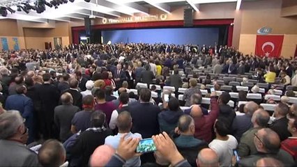 Meral Akşener'in Parti Tanıtımı Çileye Döndü