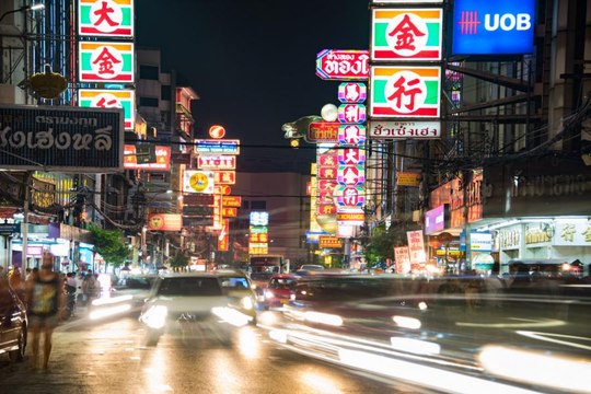 What to know before taking your first Tuk Tuk ride in Bangkok