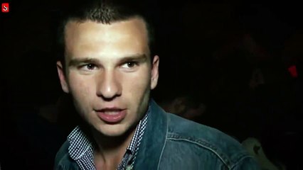 Eu não sou dado a emoções, gosto é de cerveja.