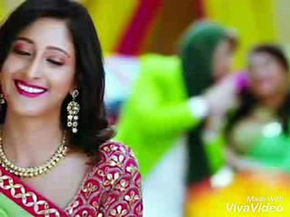 Bat ye dil ko..bha gayi pal me...ek rishta sajhedari ka.,   title song