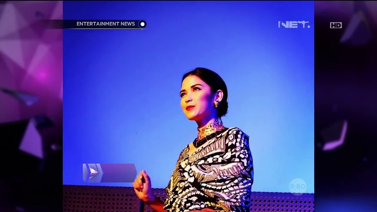 Rubah Penampilan, Dinda Kanya Dewi Hobi Hadiri Acara Fasion Show