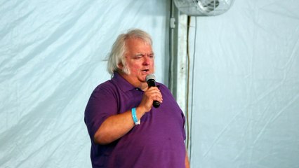 Bryan Clark sings 'How Great Thou Art' Elvis Week 2017