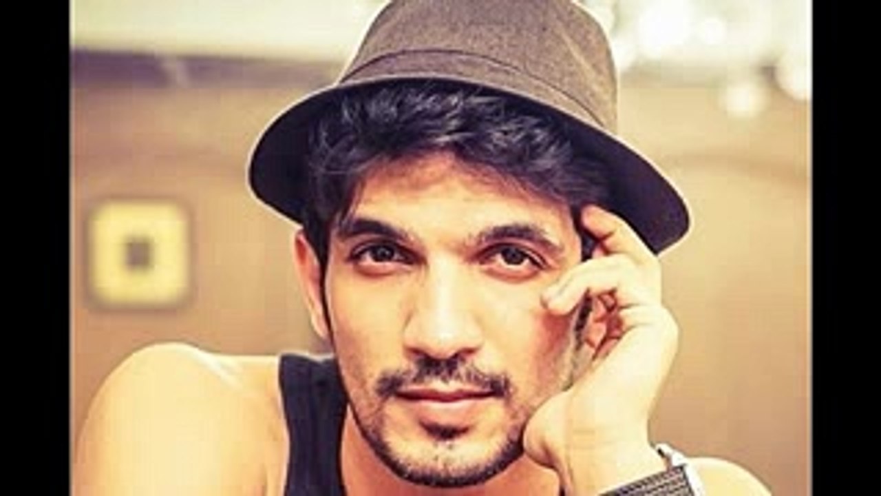 Is Ishq Mein Marjawan Full Title Song [Clear Audio]  Ft. Arjun Bijlani & Alisha Panware (1)