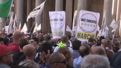 Italia vota su reforma electoral entre protestas del Movimiento Cinco Estrellas