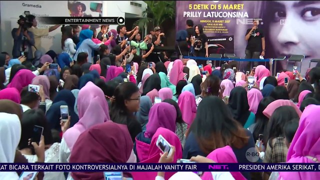 Rilis Buku, Prilly Latuconsina Tunjukan Eksistensinya di Dunia Hiburan Indonesia