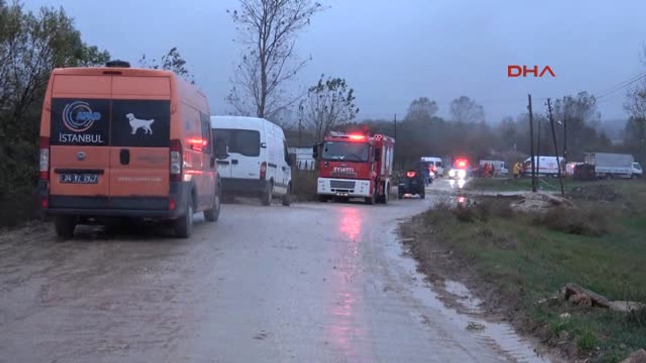 Tekirdağ Sarayda Askeri Araç Devrildi 1 Asker Kayıp 11