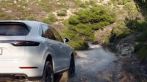 Porsche Cayenne Turbo Carrara White Metallic Driving off road