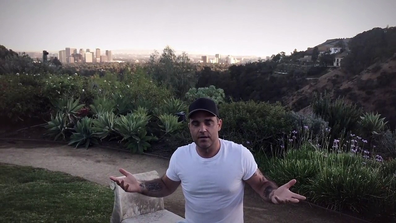 Le chanteur Robbie Williams, gravement malade, annule plusieurs concerts