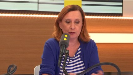 Désignation de Castaner: "On revient au monde ancien"