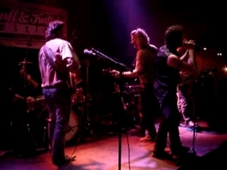 LOU BONNIO EN CONCERT  A  L'ANTIROUILLE !  10 nov  2007 !!!