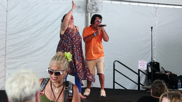 Robert Keefer & Kathy Goodwin perform 'How Great Thou Art' Elvis Week 2017