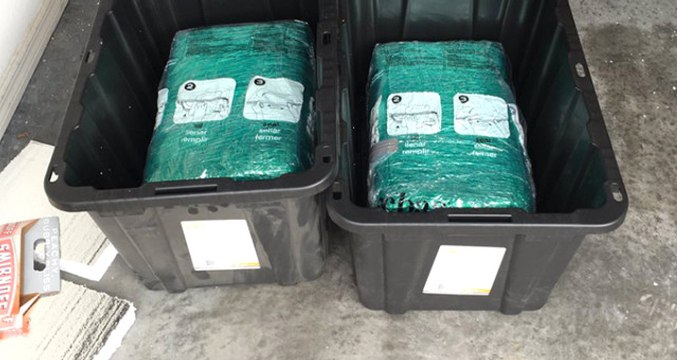 Online Alışveriş Devi Skandala İmza Attı: Plastik Kutu İstediler, Esrar Gönderdi