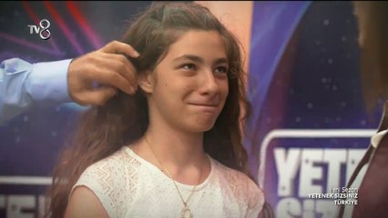 Mehir Miray Atıcı'nın şarkı performansı