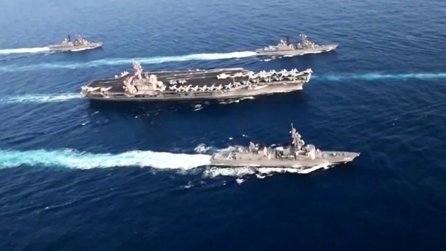 美 핵항모 3개 전단 전개...매티스 평화적 해법 추구 / YTN
