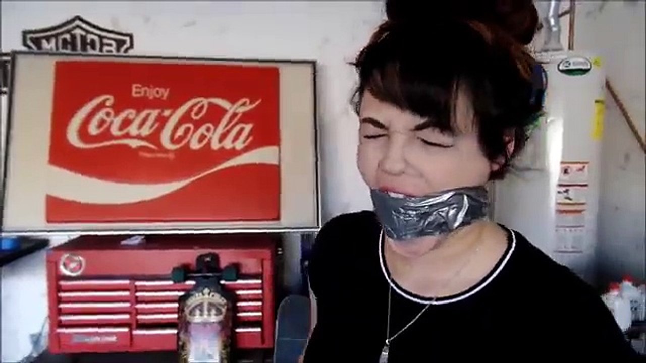 DUCT TAPE ESCAPE CHALLENGE!! MOUTH TRAP!