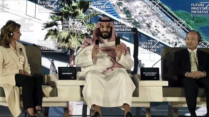 ابن سلمان يبشر بإسلام معتدل ويلوم التاريخ السياسي للمملكة