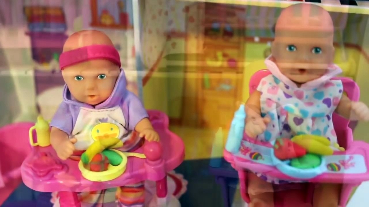 Barbie Baby Doll POO COLORED BALLS Barbie&Ken Doll Toilet Poop Fun Video My Disney Toys