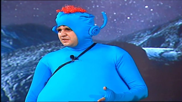 مصطفي خاطر يبدع في تقليد ( محمود المليجي - توفيق الدقن - كمال الشناوي ) ... #تياترو_مصر