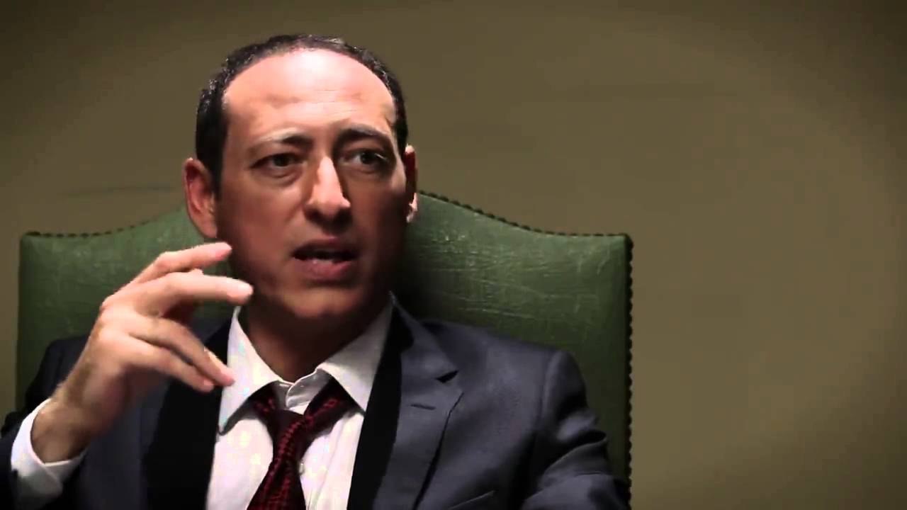 أخت تريز - مشهد يجسد تعامل الشرطة مع "الفتنة الطائفية" قبل الثورة "نكبرها ونصغرها وقت ما نحتاج"