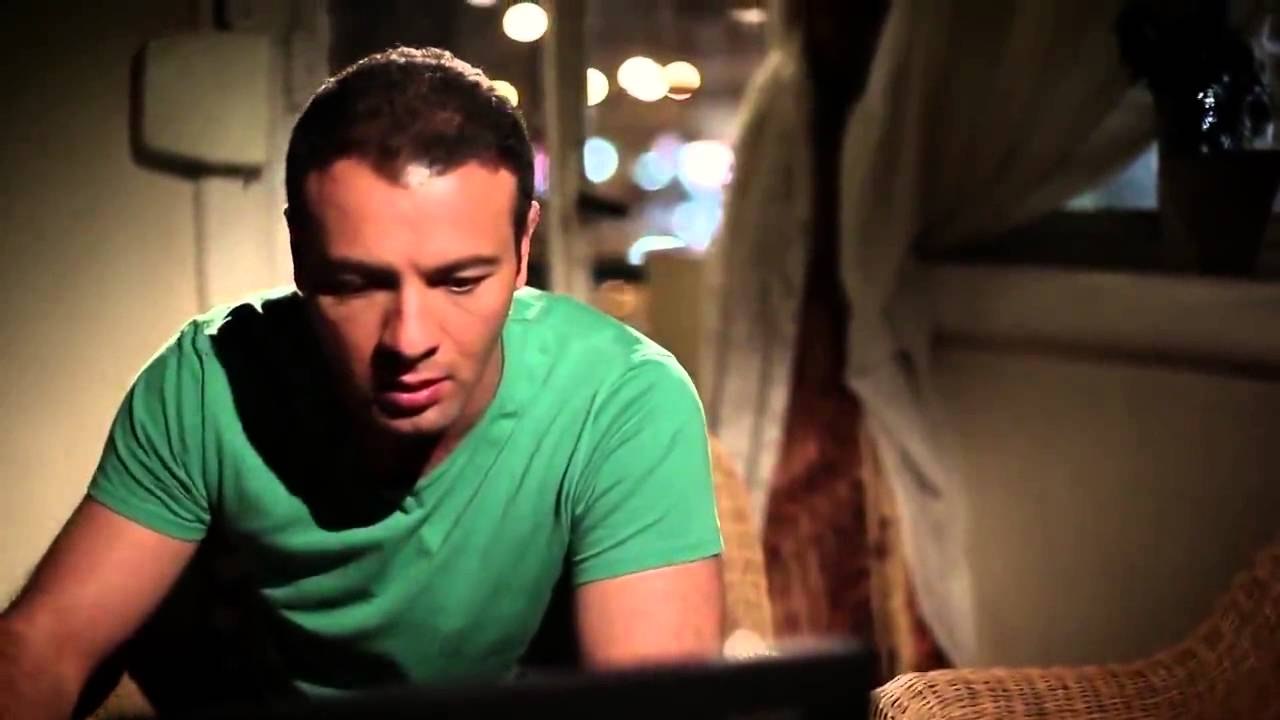 أخت تريز - محاولة محمد أحمد ماهر "صلاح" التحرش بحنان ترك "خديجة" أثناء الإستحمام