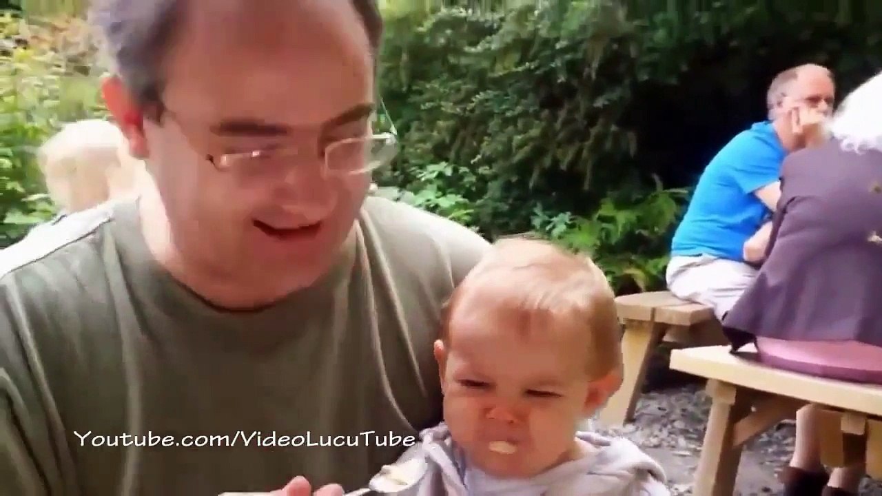 Video Bayi Lucu Bikin Ketawa LUCU BANGET