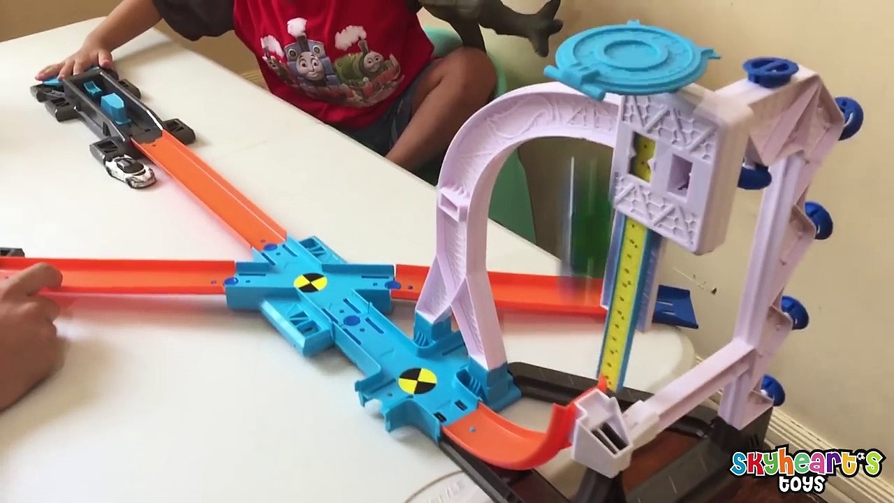 LONG JUMP with HOT WHEELS Track Builder Stunt Kit Toys - Criss Cross, Drop Down, Vertical Challenge-4-FoyMM6W30