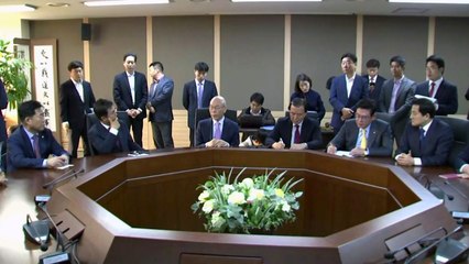 속도 내던 중도통합...일단 철수? / YTN