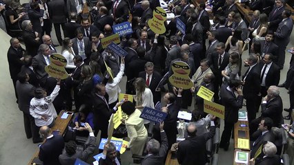 Temer de nuevo a salvo de un juicio por corrupción