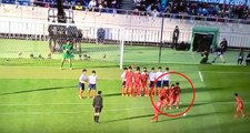 Japon Futbolcular, Frikikte Çift Baraj Kurarak Golü Attı