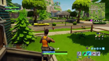 1 v The World Squad Solo Clutch