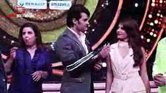 Manish Paul Celebrates His Birthday On Jhalak Dikhhla Jaa Jacqueline, Farah Khan, Karan Johar