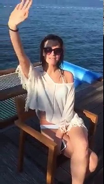 RUS KIZLARDAN İYİ BAYRAMLAR HACI ABİ