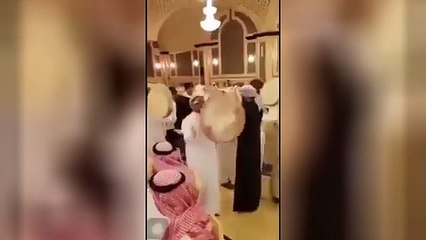 Damat, düğüne gelen herkese iPhone 8 dağıttı