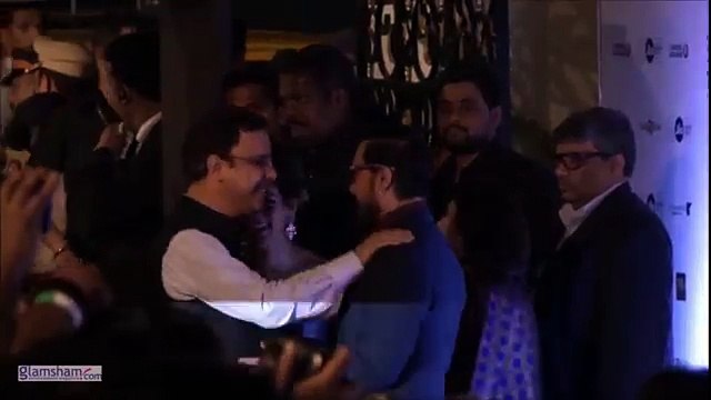 89.Aamir Khan arrives with his daughters at MAMI!!