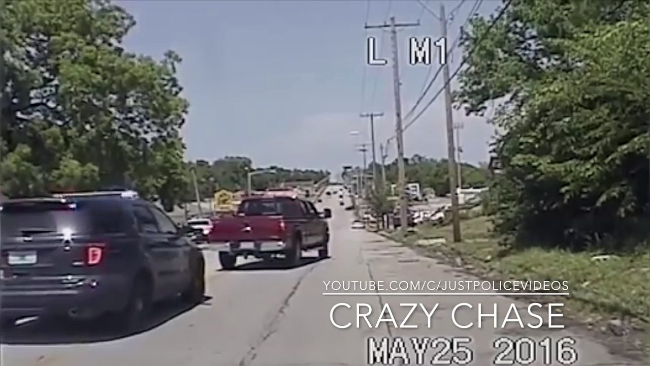 Tries To Run Over Police in Crazy Vehicle Pursuit