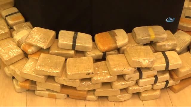 Türkiye'de Tek Seferde Ele Geçirilen En Yüksek Miktar: 2 Milyon 550 Bin Adet Extasy Uyuşturucu Hap