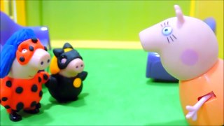 ❤ PEPPA PIG em Portugues ❤ Fantasia da LadyBug e Cat Noir de Massinha Play-Doh!!!