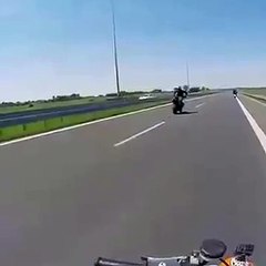 Very dangerous one wheeling must see