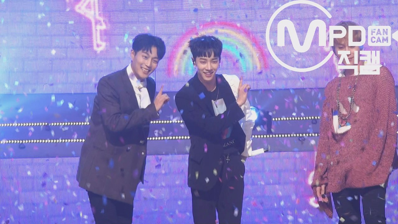 하이라이트 이기광 직캠 어쩔 수 없지 뭐 엠카운트다운_171026